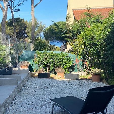 Logement entier T2 climatisé, parking gratuit, jardin, mer Sanary-sur-Mer Exterior foto