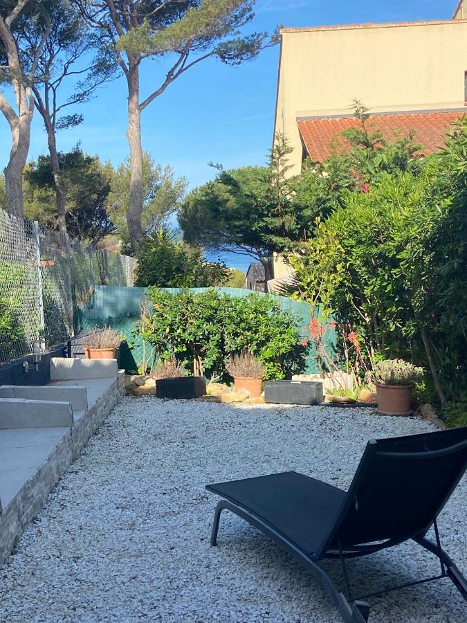 Logement entier T2 climatisé, parking gratuit, jardin, mer Sanary-sur-Mer Exterior foto