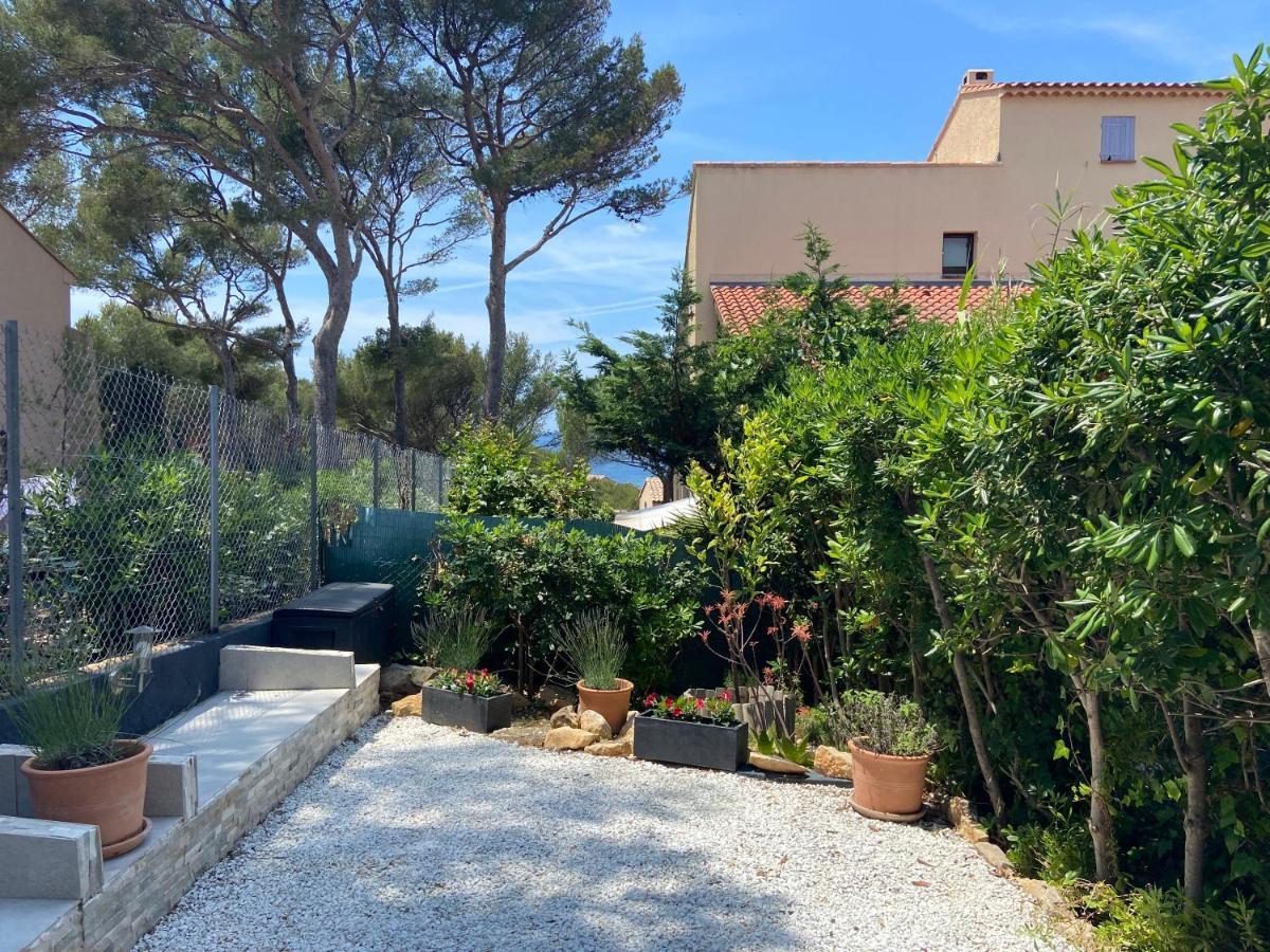 Logement entier T2 climatisé, parking gratuit, jardin, mer Sanary-sur-Mer Exterior foto